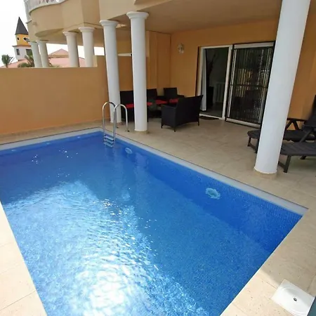 Villa Newman - 3bed, Private Heated Pool, Games Room, Playa Parisio, Adeje *