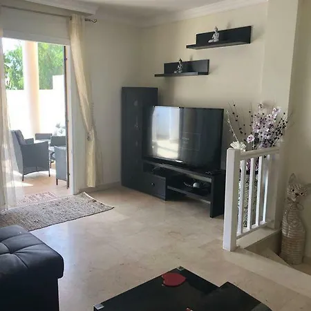 Newman - 3bed, Private Heated Pool, Games Room, Playa Parisio, Adeje Villa Costa Adeje (Tenerife)