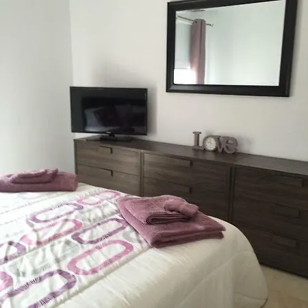 Newman - 3bed, Private Heated Pool, Games Room, Playa Parisio, Adeje Costa Adeje