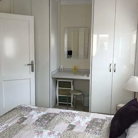 Newman - 3bed, Private Heated Pool, Games Room, Playa Parisio, Adeje 阿德耶