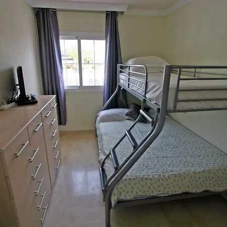 Villa Newman - 3bed, Private Heated Pool, Games Room, Playa Parisio, Adeje