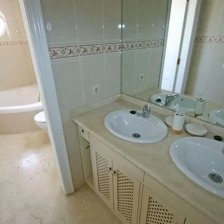 Villa Newman - 3bed, Private Heated Pool, Games Room, Playa Parisio, Adeje